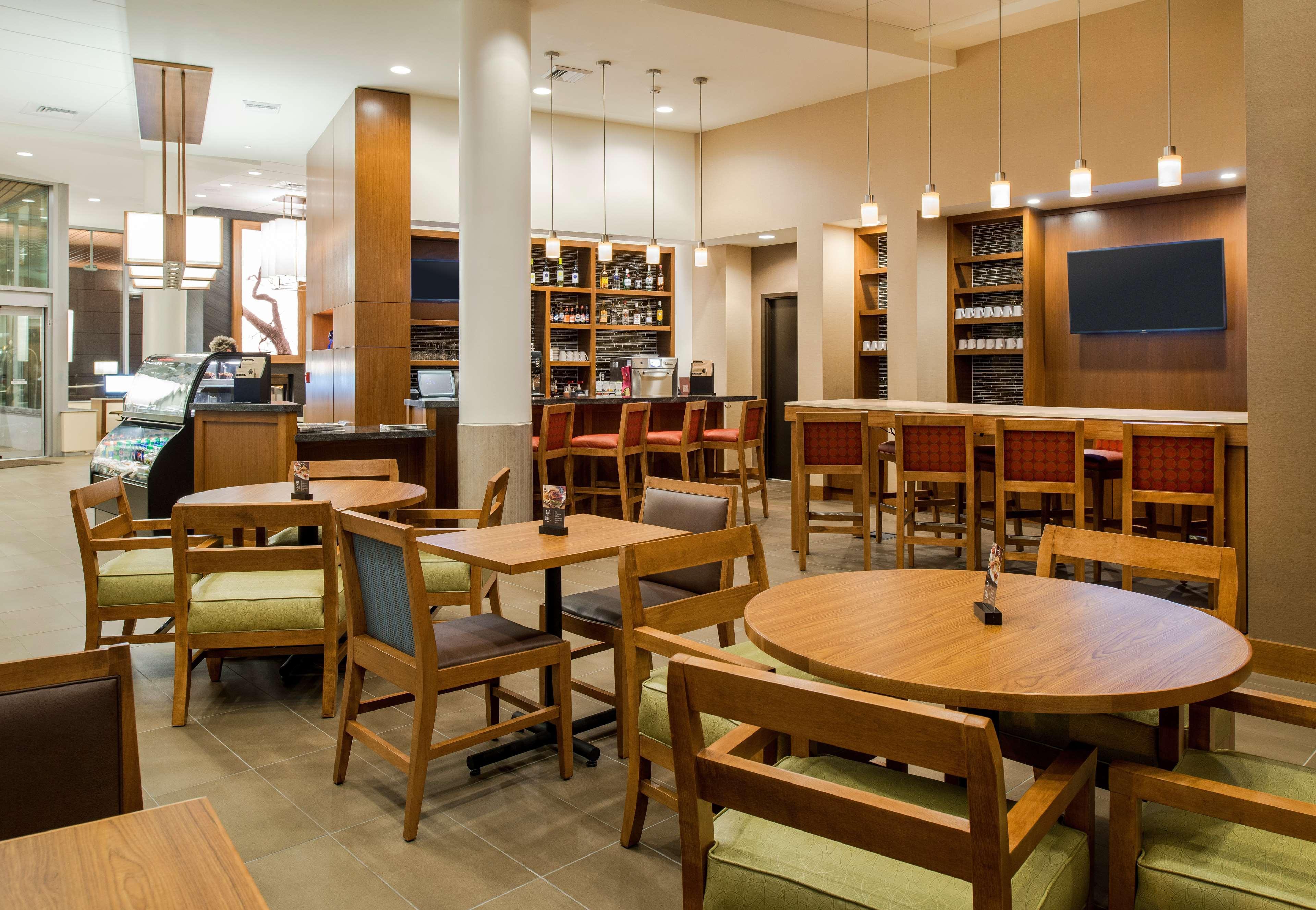 Hyatt Place Portland Downtown - Old Port Square Экстерьер фото
